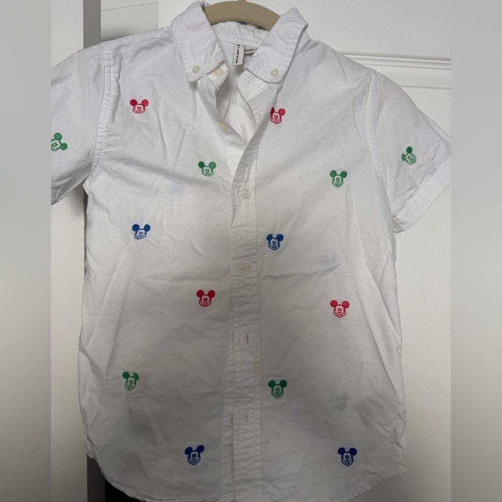 Disney Janie and Jack white polo with Mickey ears
Great for Disney Cruise!
